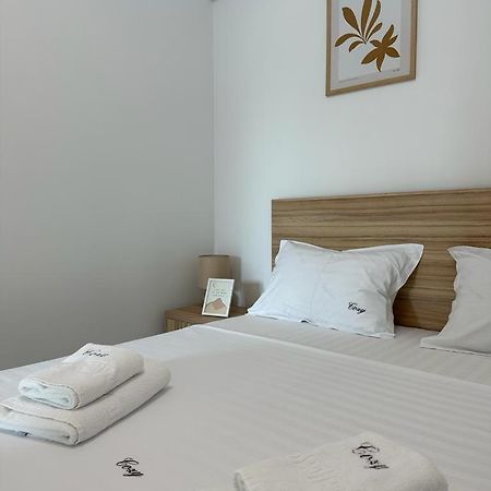 Cozy Holidays In Center Of Suceava Esplanada المظهر الخارجي الصورة