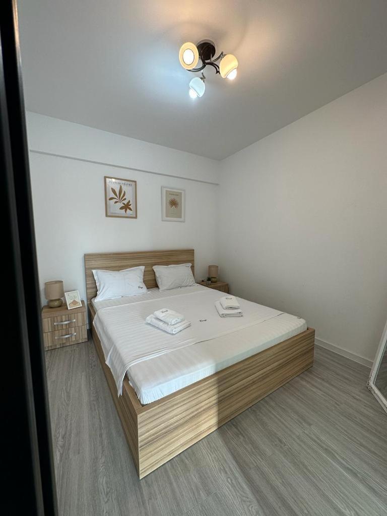 Cozy Holidays In Center Of Suceava Esplanada المظهر الخارجي الصورة